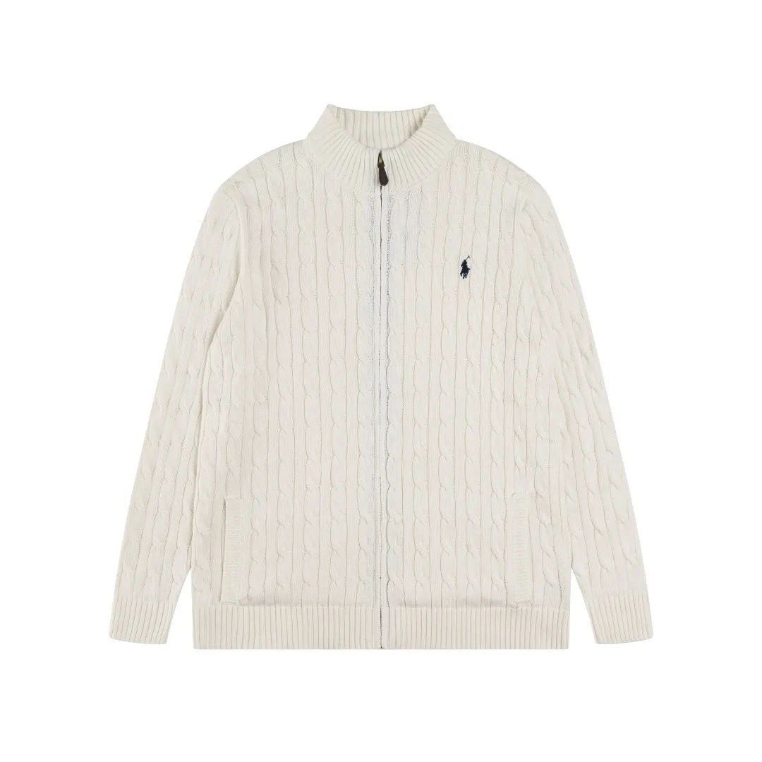 P260 #R98 RALPH LAUREN Ralph Lauren nine-color classic small label embroidery logo full zipper knitted cable cardigan sweater, high-density LOGO embroidery on the chest, original customization of tag accessories. Made of pure cotton yarn, pure cotton is skin-friendly and comfortable, small label war horse embroidered twist zipper cardigan sweater 🐎 high quality, follow the blogger to learn how to wear it! Let’s buy a Ralph Lauren cable sweater. It’s a super hard-to-find series after it became popular. It’s hard to find one on the official website. It’s simple and practical to wear, with a lazy and loose feel. The thickened fabric has more texture, feels soft and delicate, and has a loose fit. Whether worn alone or layered, you can wear different styles of fashion with just one piece!   Size：XS S M L